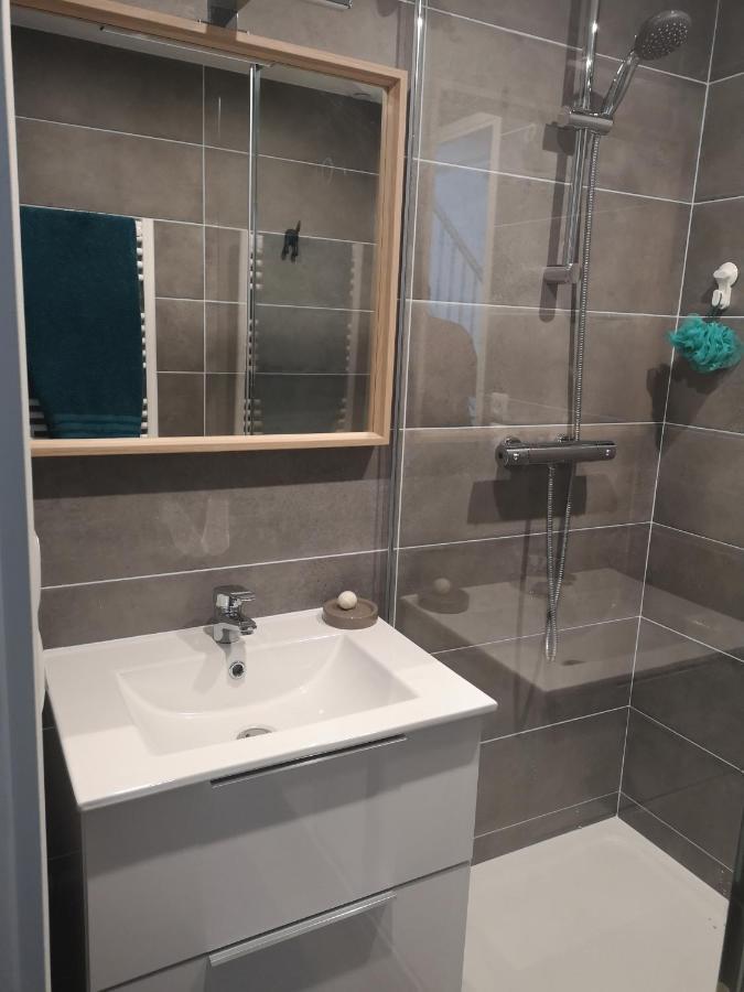 Appartement Sainte-Maxime, Plage De La Nartelle Екстер'єр фото